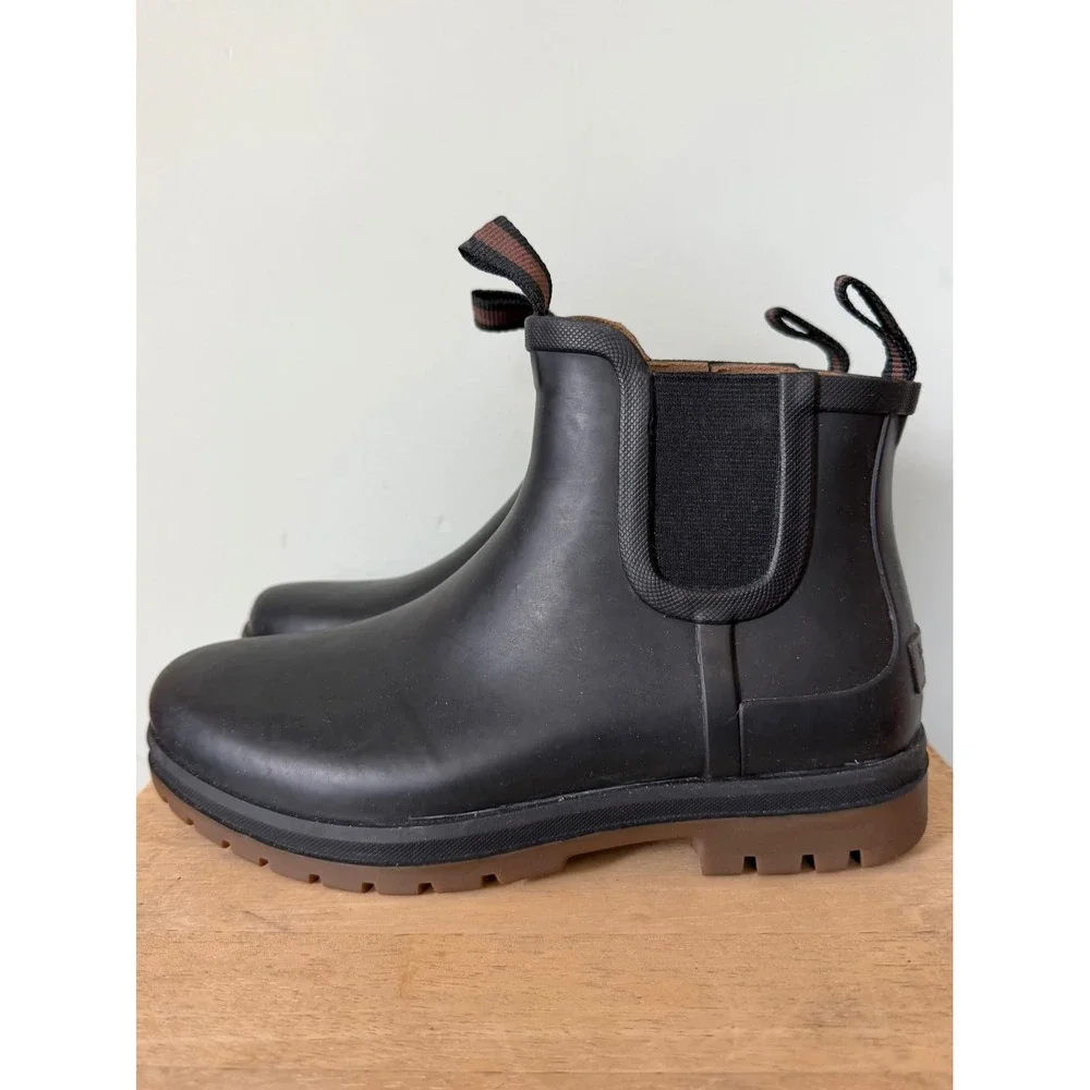 L.L.Bean Rugged Wellie Chelsea Waterproof Rain Boots Size 8 Black Rubber Slip On